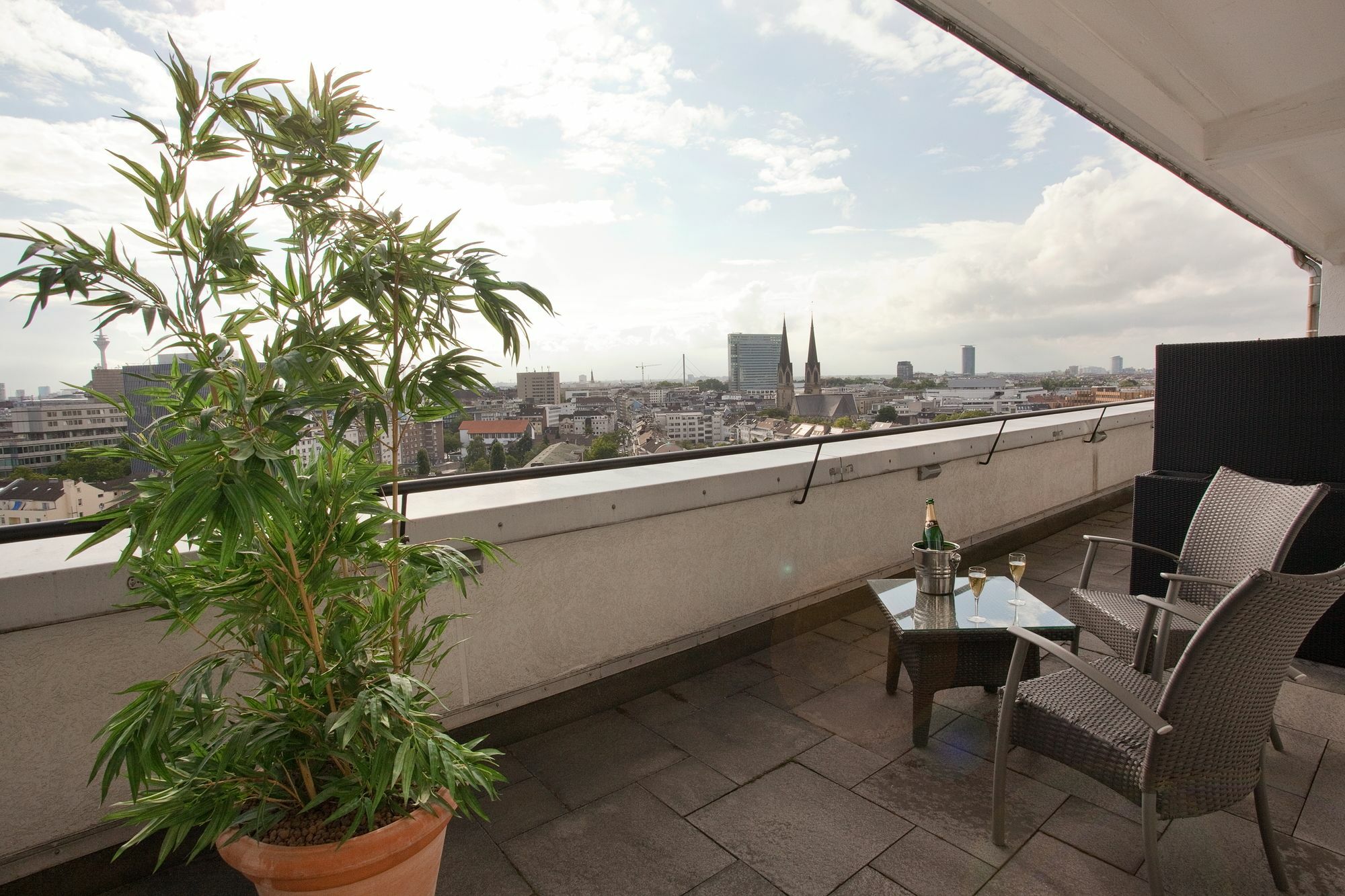 Boardinghouse Duesseldorf Lejlighed Eksteriør billede